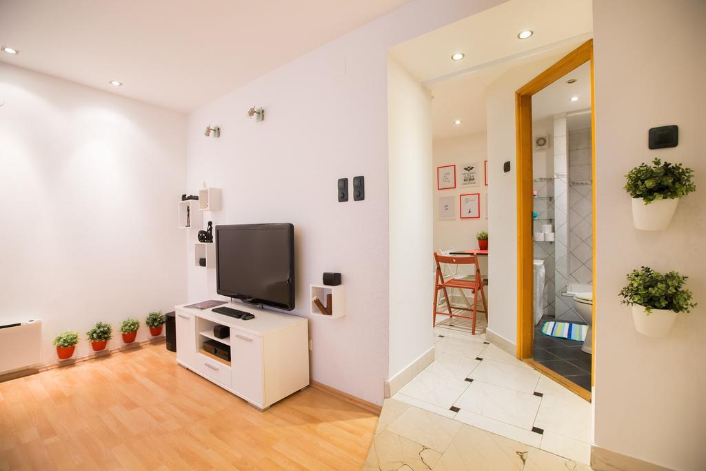 Eazzynight Center Apartment Zagreb Rom bilde