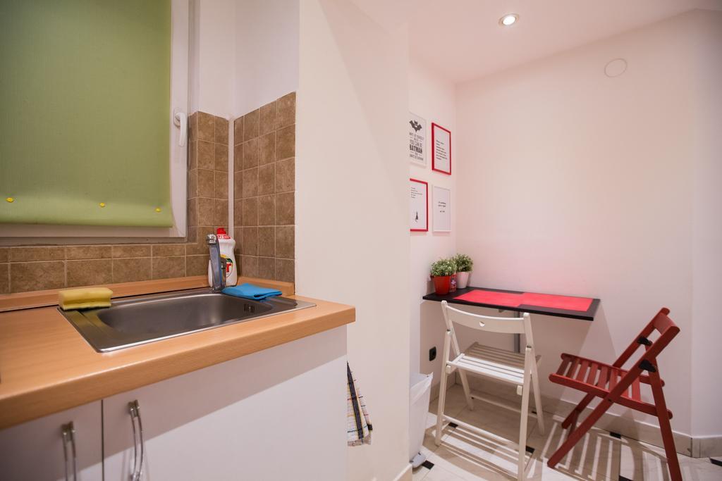 Eazzynight Center Apartment Zagreb Rom bilde