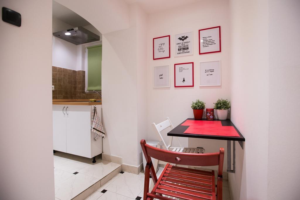 Eazzynight Center Apartment Zagreb Rom bilde