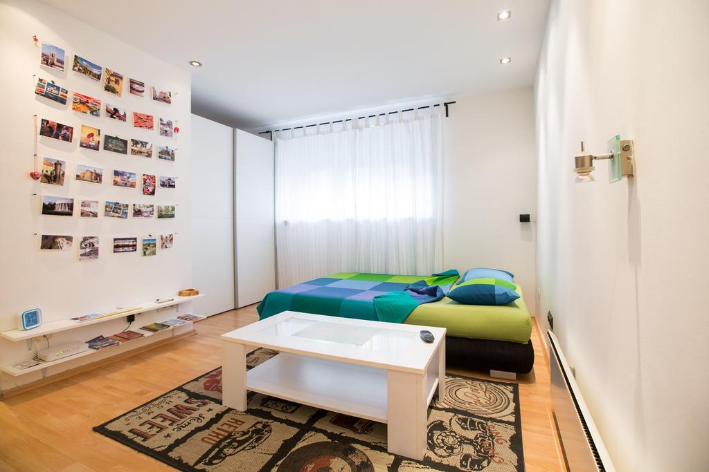 Eazzynight Center Apartment Zagreb Rom bilde